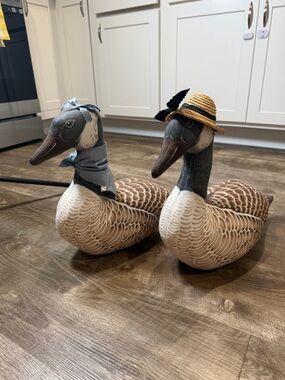 Canada Goose Plush Stuffed Birds Realistic Kitsch Décor Door Stop Pillow Vintage